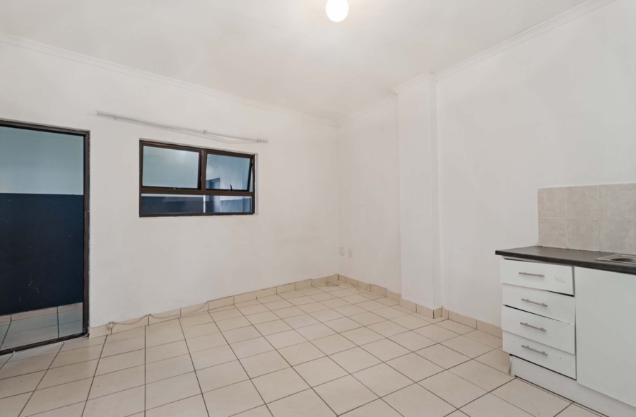 2 Bedroom Property for Sale in Observatory Western Cape